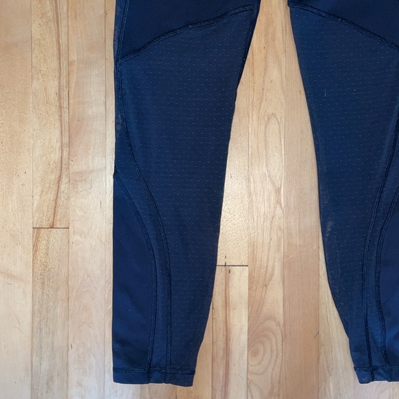 3 for $20 ✨ Lululemon | Revitalize Tight 25” - Picture 6 of 8